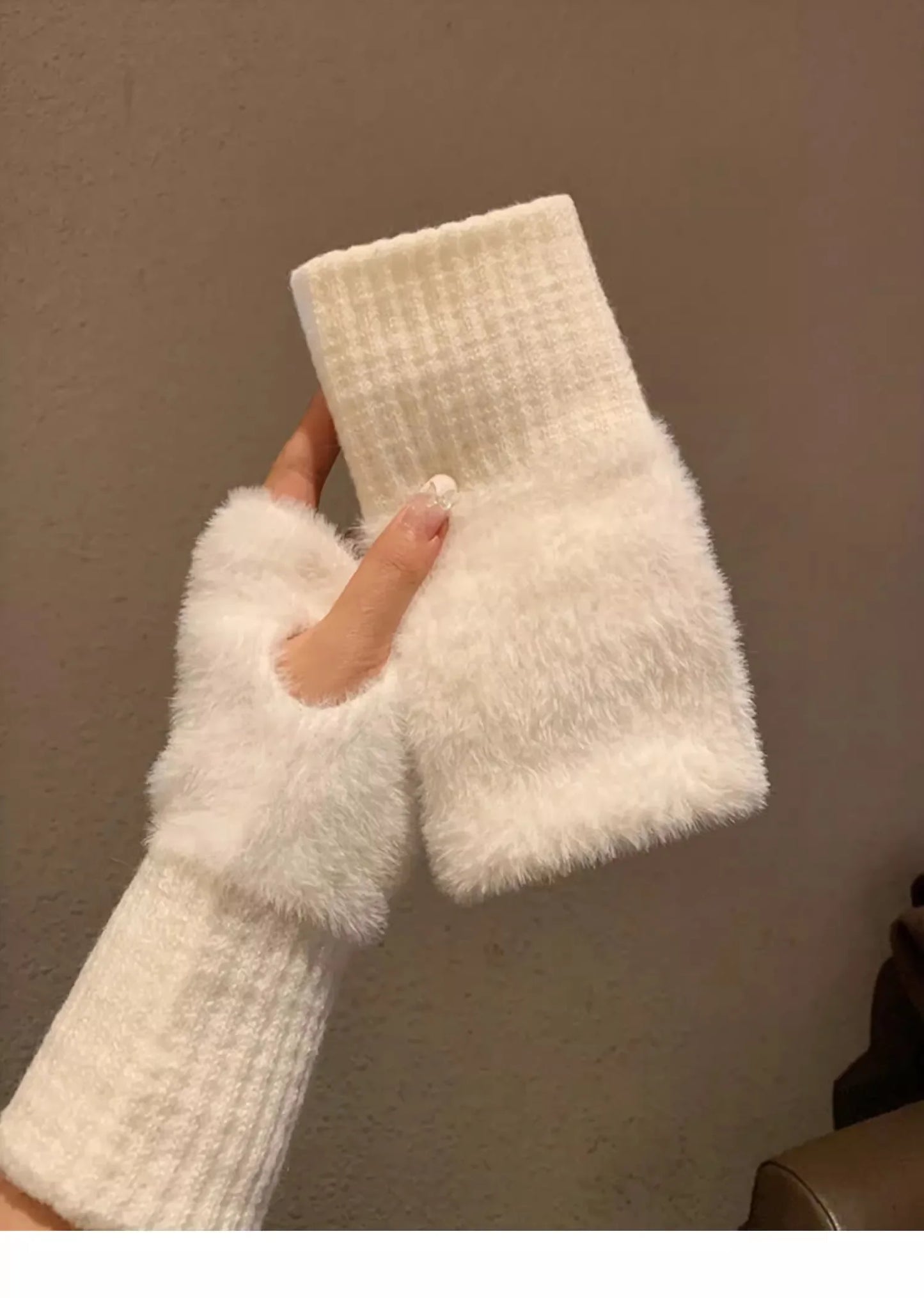 Luxury Fleece Finger Less Gloves