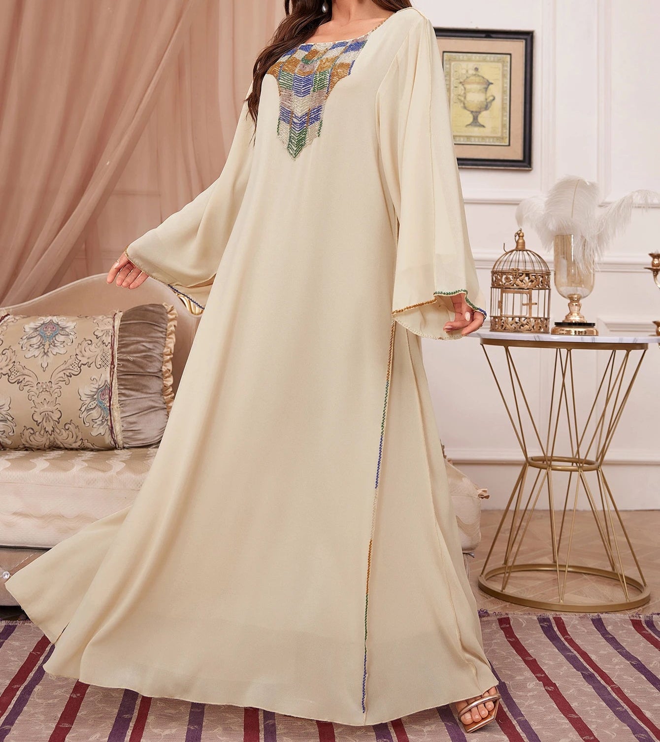 Luxurious Beaded Elegant Kaftan With Long Sleeves